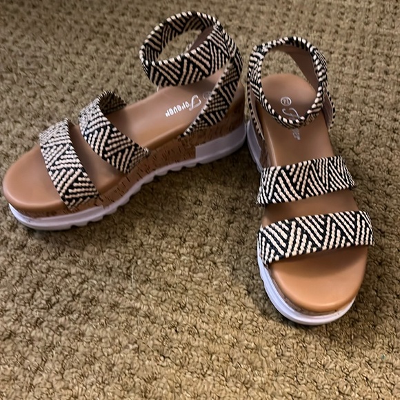 forever shoes - Picture 1 of 3